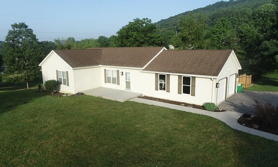 1st image of 6002 Kourtney Ct