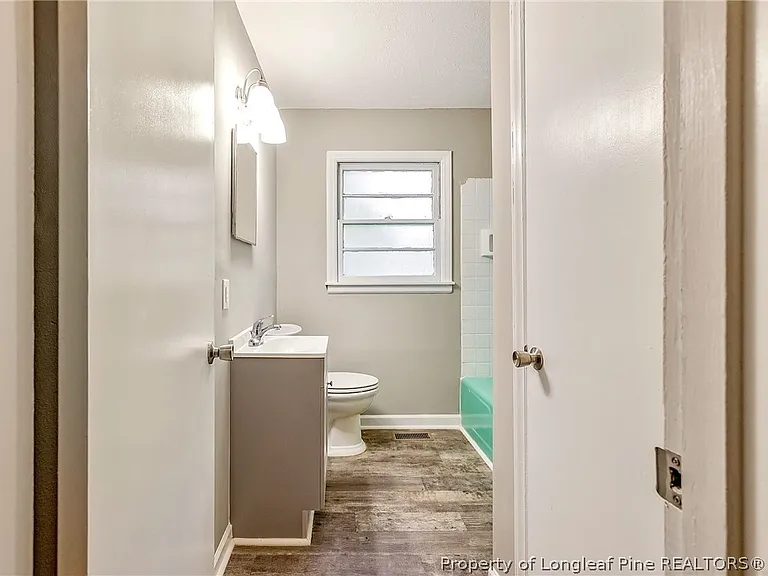 3523 Rosehill Rd — Photo 11