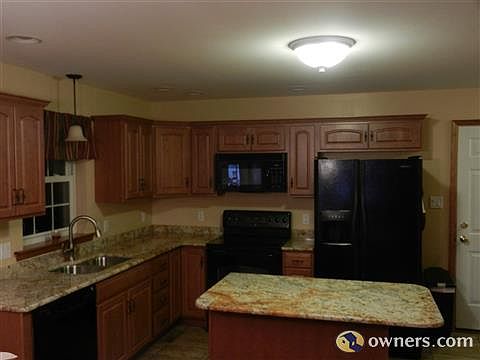 kitchen with new granite countertops tier3