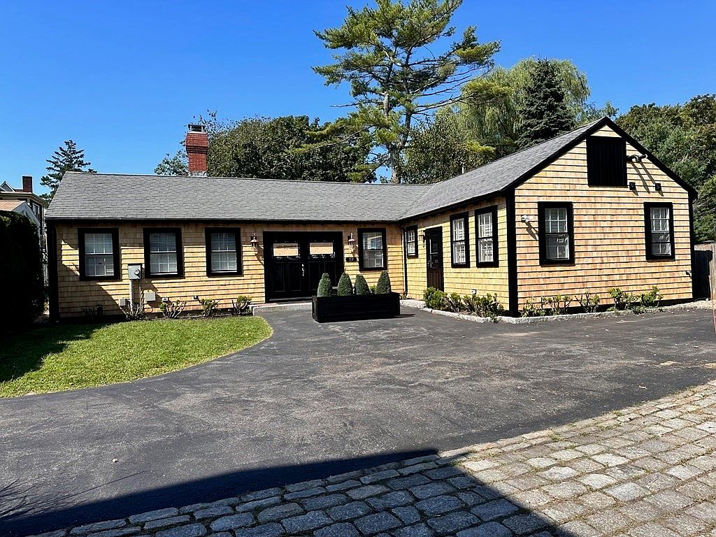 1111R Selman St, Marblehead, MA 01945 MLS 73156803 Zillow