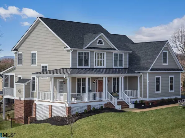 6909 Windmere Ln, Crozet, VA 22932