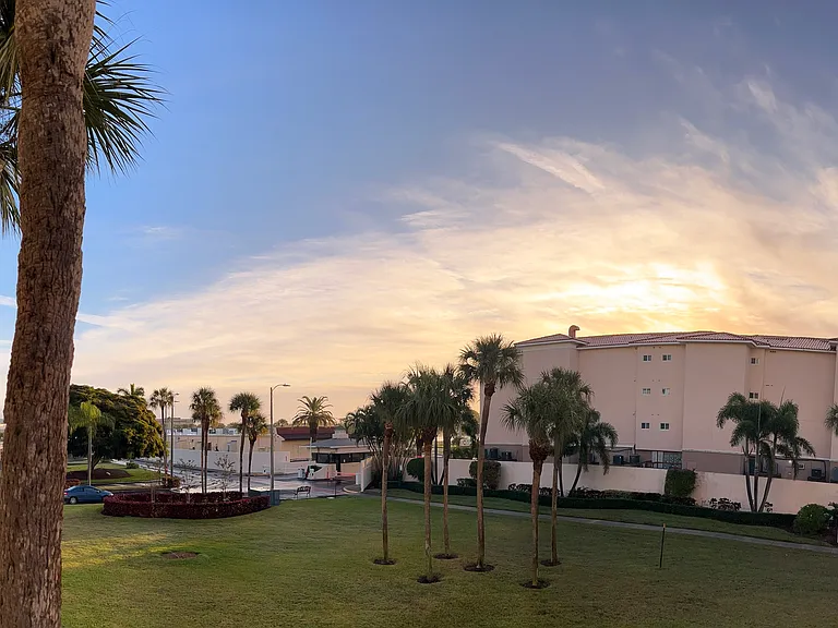 7400 Sun Island Dr #203 — Photo 1