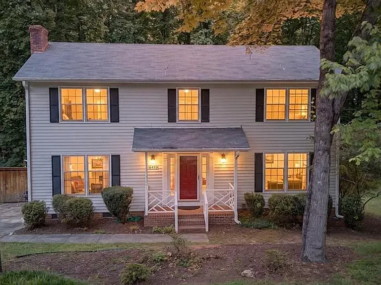 4419 Forest Walk Dr — Photo 2