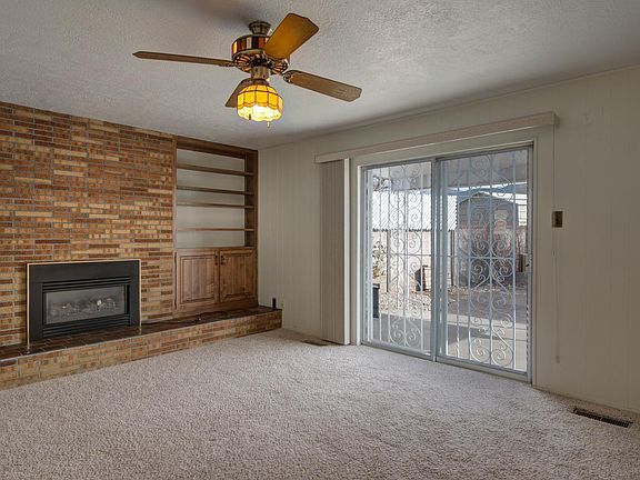 5th image of 3134 Candlelight Dr NE