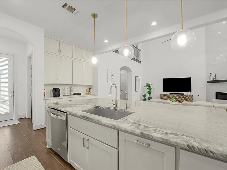 2018 Grove Terrace Ln — Photo 9