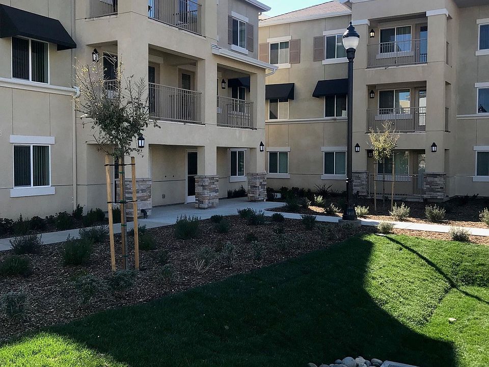 Commons Oak Grove 69 Carol Ln Oakley CA Zillow