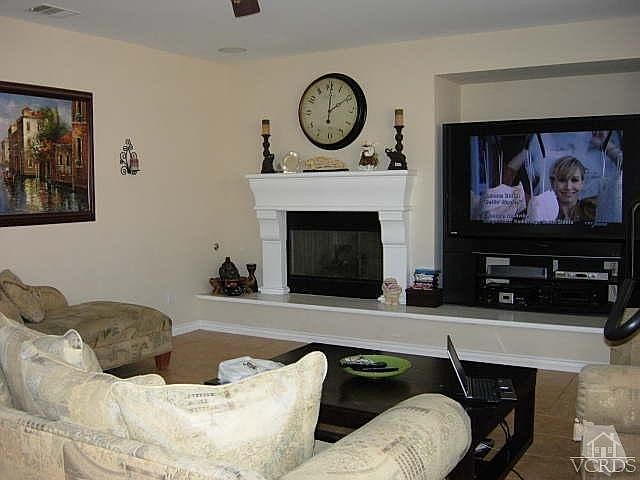 1st image of 3827 East Park