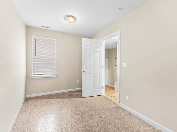5th image of 1725 W Berks St #B