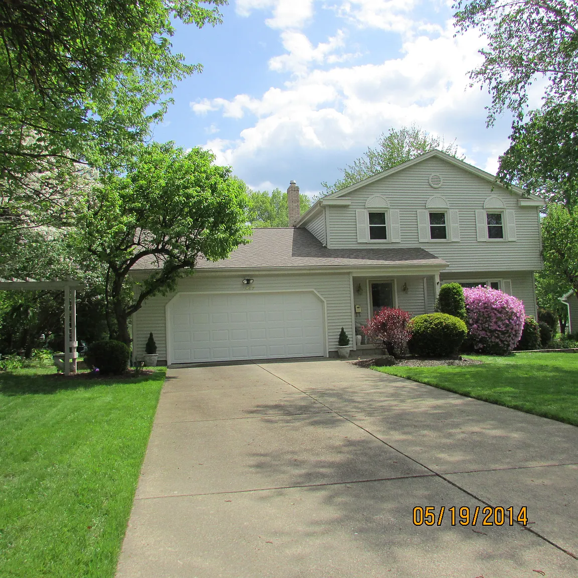 1857 Alverne Dr photo 1