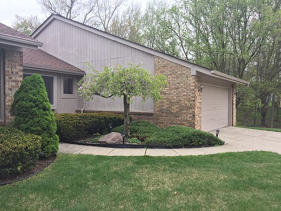 4th image of 7587 Whithorn Ct