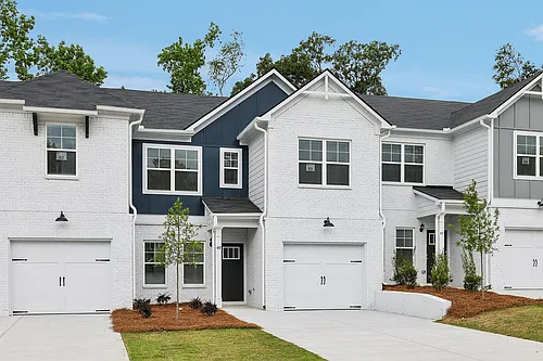 Parkway Pointe Photo 1