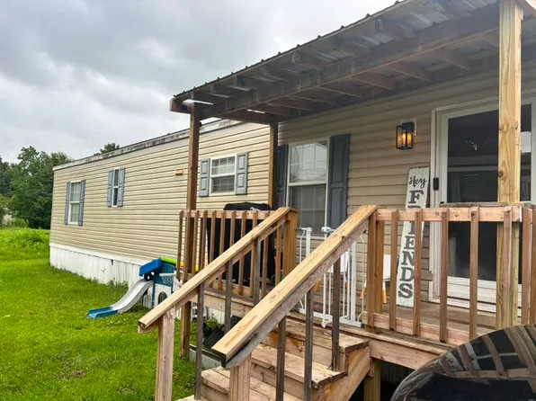 455 W Davis Loop Trailer 1, Vidor, TX 77662