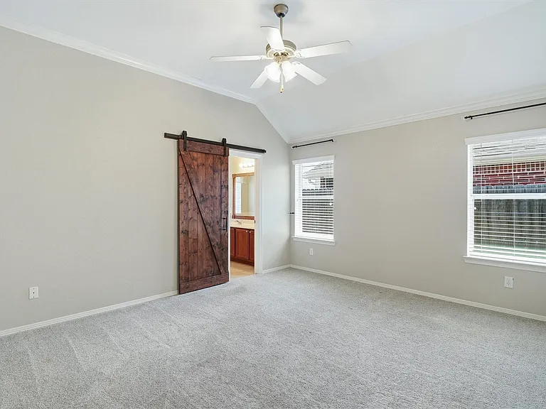 2506 Barton Springs St — Photo 13