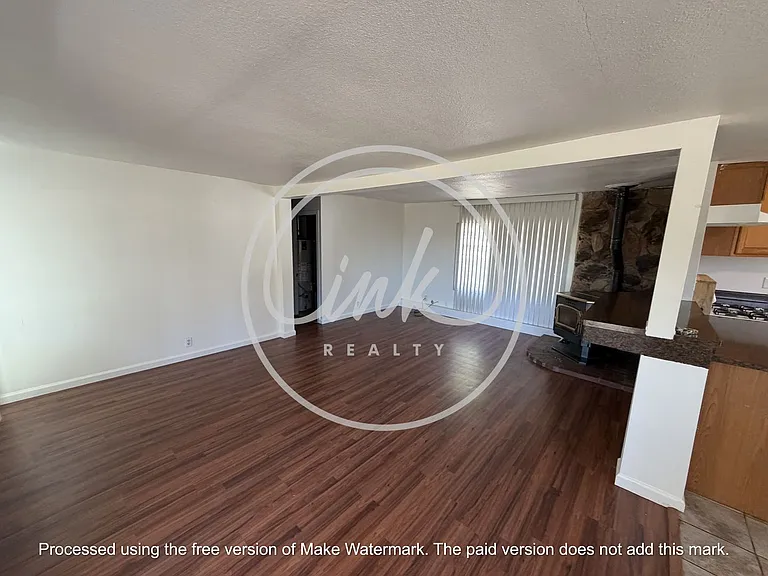 3289 Penrod Ln — Photo 3