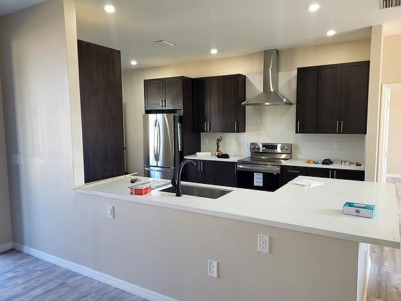 2nd image of 2465 Nordendale Blvd
