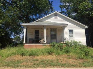 309 E South Broad St, Walhalla, SC 29691