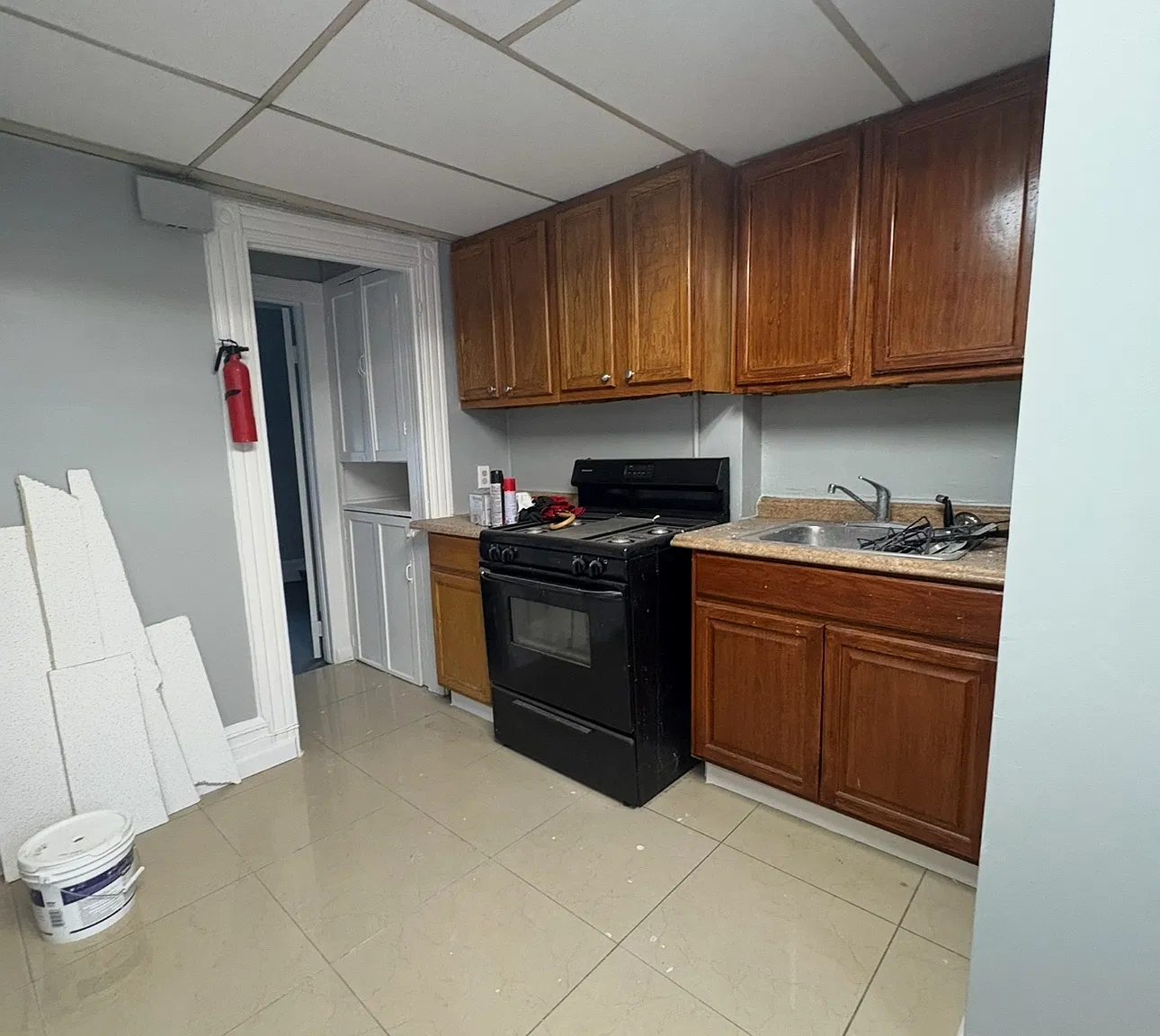 266 Garside St — Photo 1