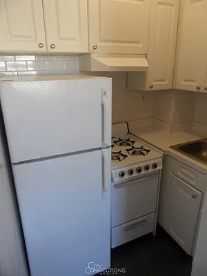 Rented by City Connections Realty | media 21