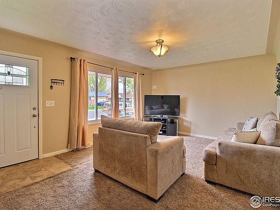 2nd image of 518 36th Ave