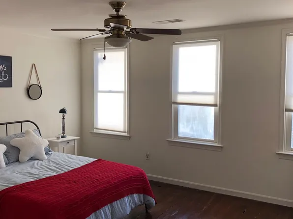110 N West St, Alexandria, VA 22314