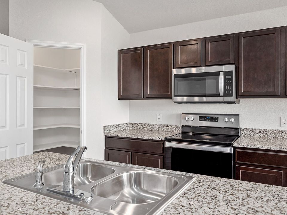 1st image of 1212 Lund Dr #1212