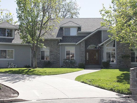 2nd image of 141 Shadow Creek Ct