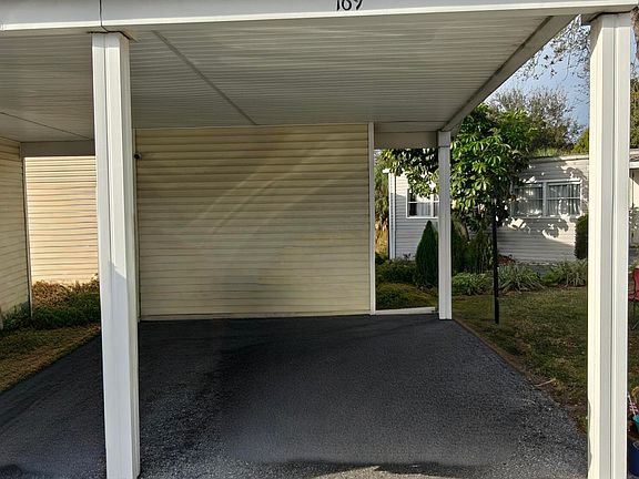 4th image of 2555 Pga Boulevard #169