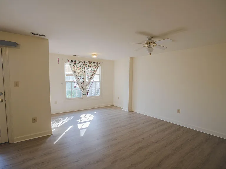 5556 Rivendell Pl — Photo 22