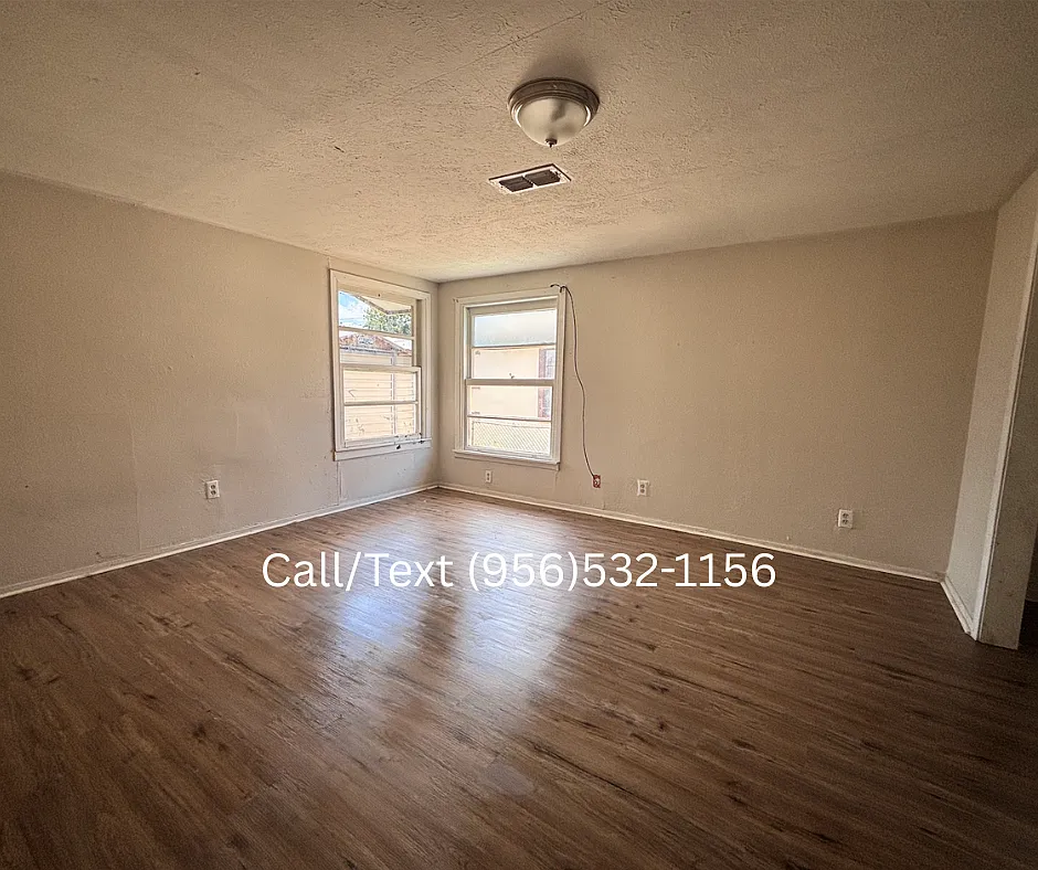 3 bed, 1200 sqft, $1,200 — Photo 2