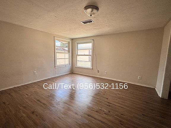 2nd image of 2621 Tarlton St