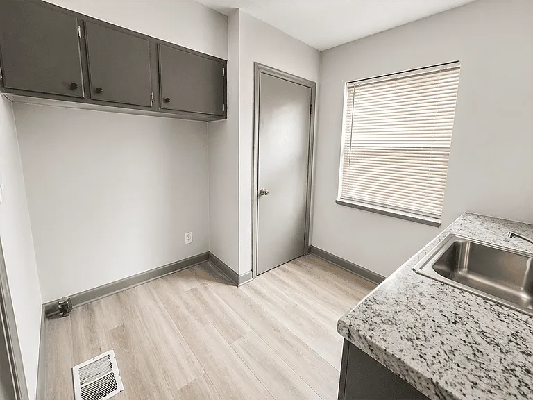 3552 Stanford Pl #3552 — Photo 3
