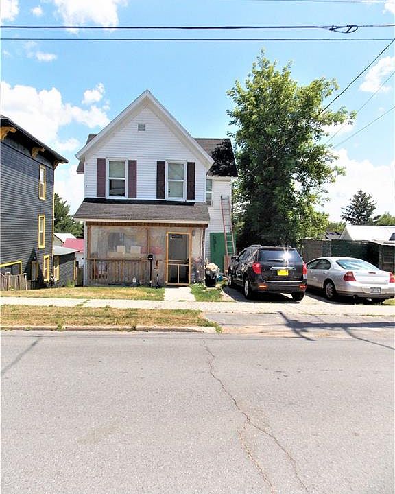 1st image of 612 West St