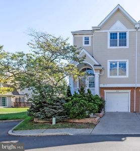 2000 Harvard Dr, North Wales, PA, 19454