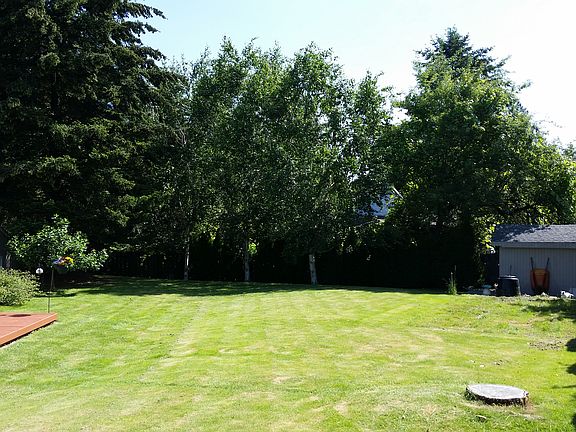 5th image of 2553 SE La Mesa Pl