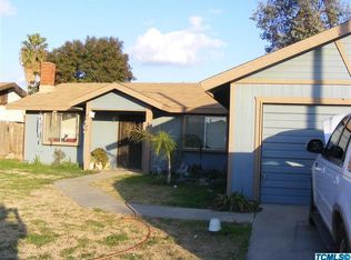 2418 N Oak Park St, Visalia, CA