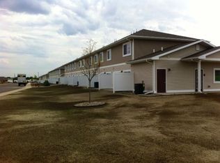1500 Abraham Pkwy #3, Dickinson, ND 58601