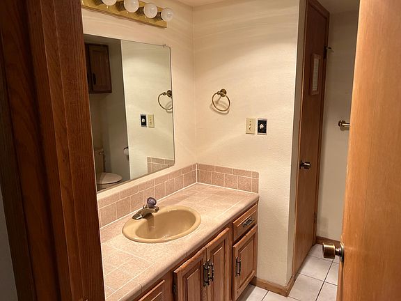 5th image of 530 S French St #107