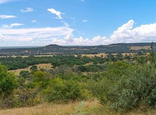 2334 Pfiester Rd, Fredericksburg, TX 78624