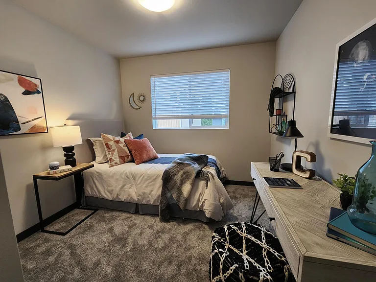 1039 Cedar Ave #103 — Photo 21