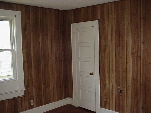 5th image of 114 Allen Ave