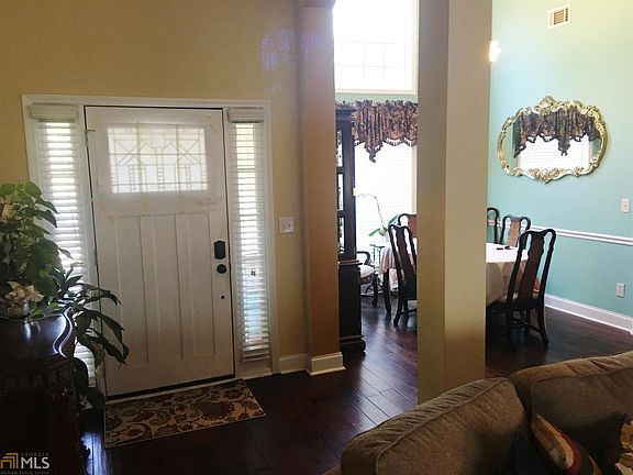 2nd image of 228 Yardsley Dr