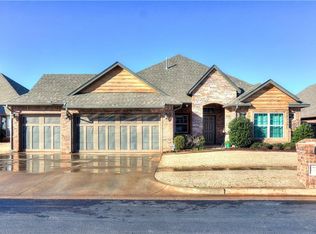 17325 Ridgewood Dr, Edmond, OK 73012
