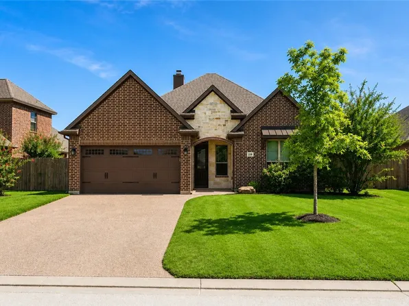 2129 Chestnut Oak Cir, College Station, TX 77845