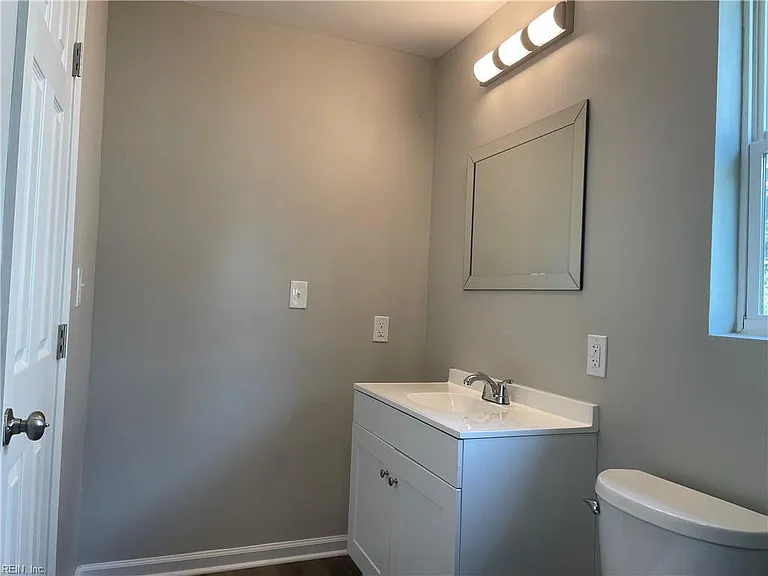 7120 Clarion Ln — Photo 9