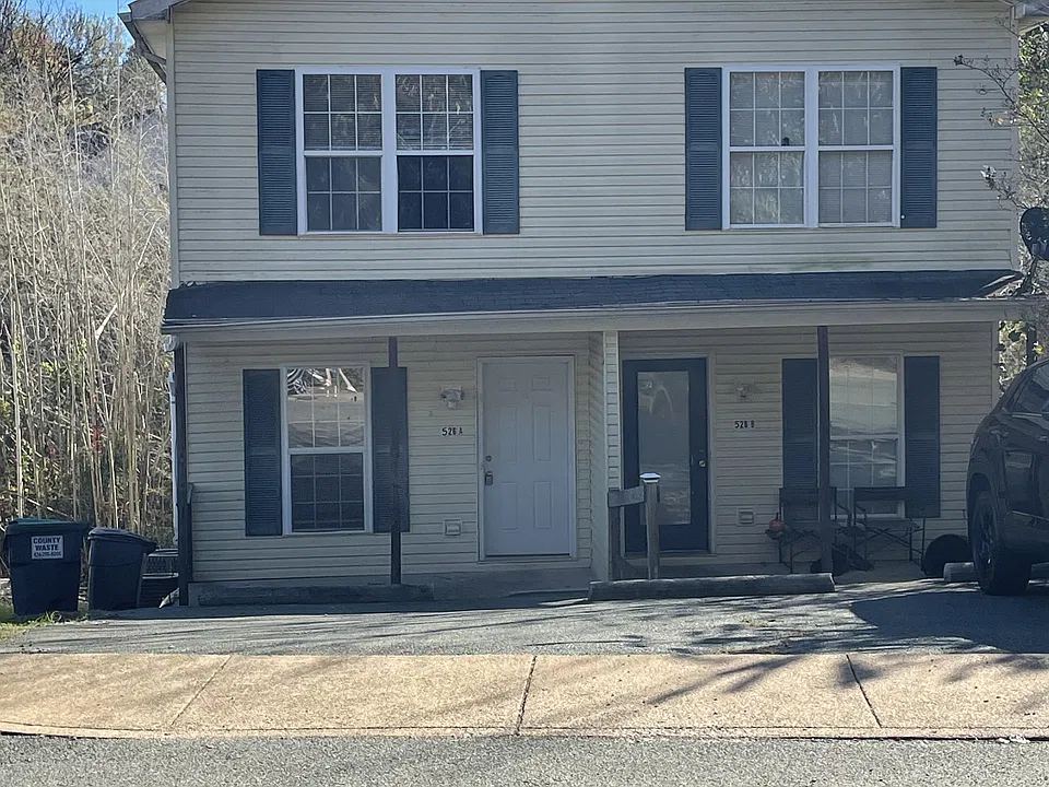 526 Cleveland Ave #1