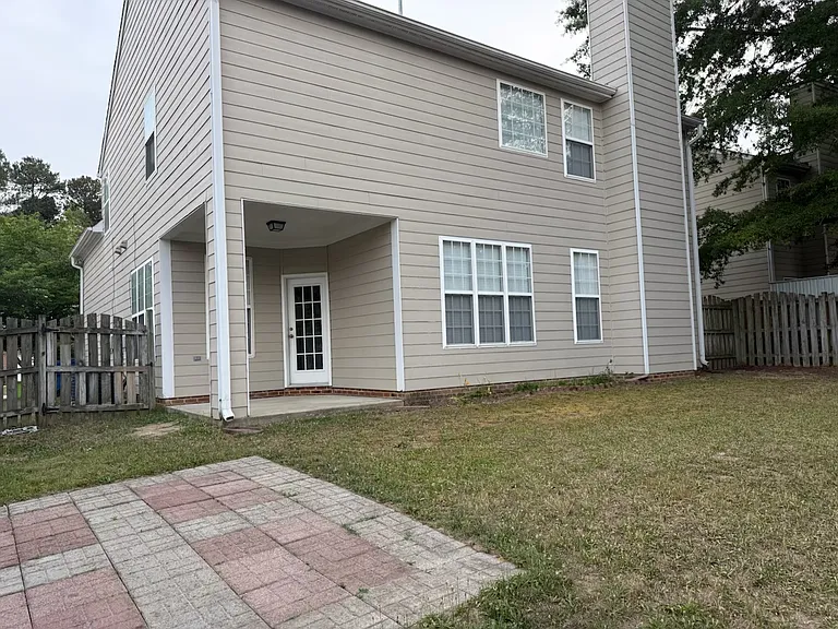 5517 Keowee Way — Photo 11
