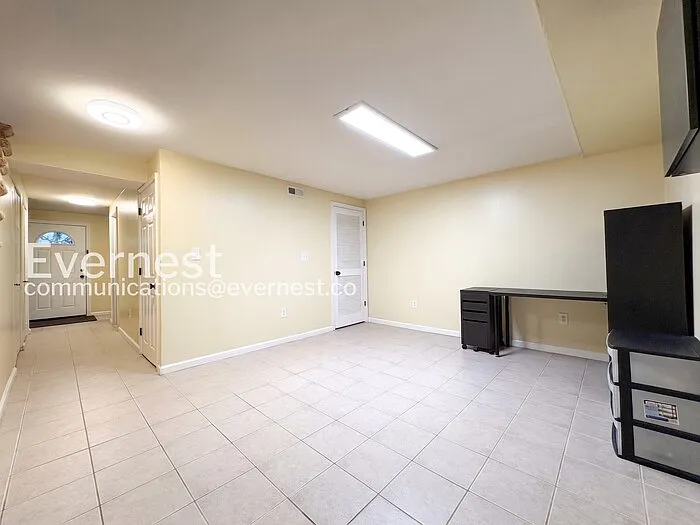 6405 Loch Crest Ct — Photo 27