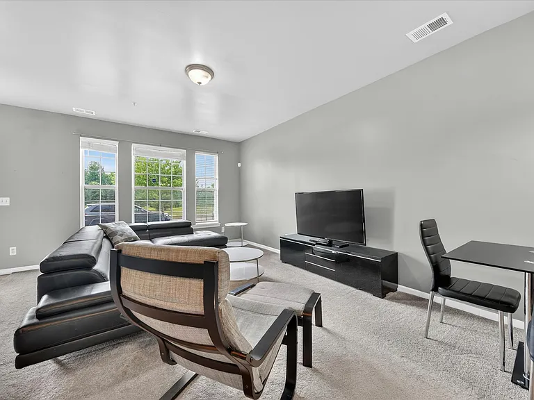 23668 Northstone Village Dr — Photo 8