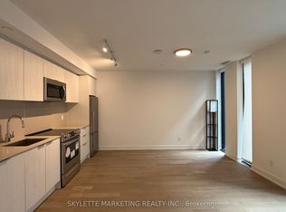 25 Richmond St E #207, Toronto, ON M5C 0A6