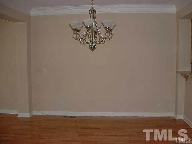 321 Bridgegate Dr — Photo 4